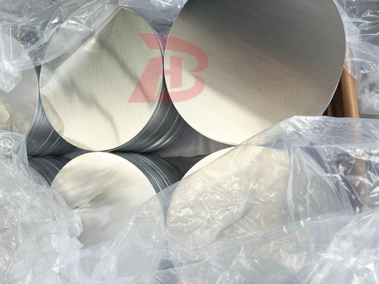 Production Process Fine Aluminum Circle Surface Smooth Mirror Tensile Performance Strong