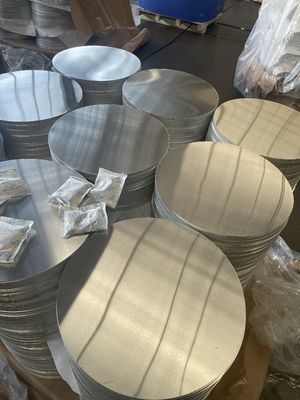 1060 Aluminum Circles 0.3-6.0MM White Metallic for Decorative Applications