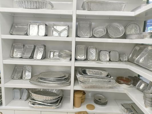 Food-Grade Aluminum Foil Lunch Box with Customizable Size and Shape, Microwave Safe for Catering and Home Use