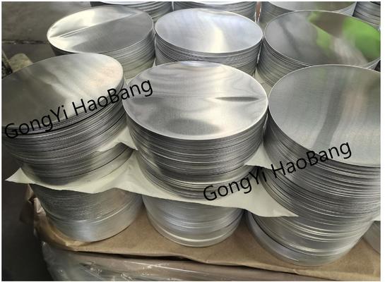 Aluminum circle for cooking utensils, diameter 80 - 1100mm, thickness 0.5 - 6mm. Available in factory stock.