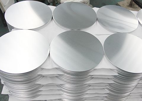 Our factory strictly controls the  testing of grain size and properties of the billet, so that the aluminu circles can be guaranteed to be qualified products before they leave the factory.