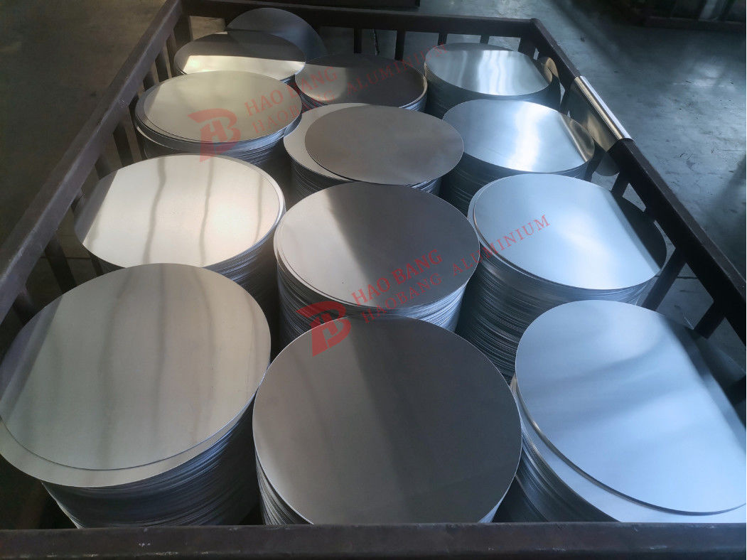 Aluminium Discs Circles customizable for various kitchenware applications with thickness ranging from 0.3 to 6 millimeters