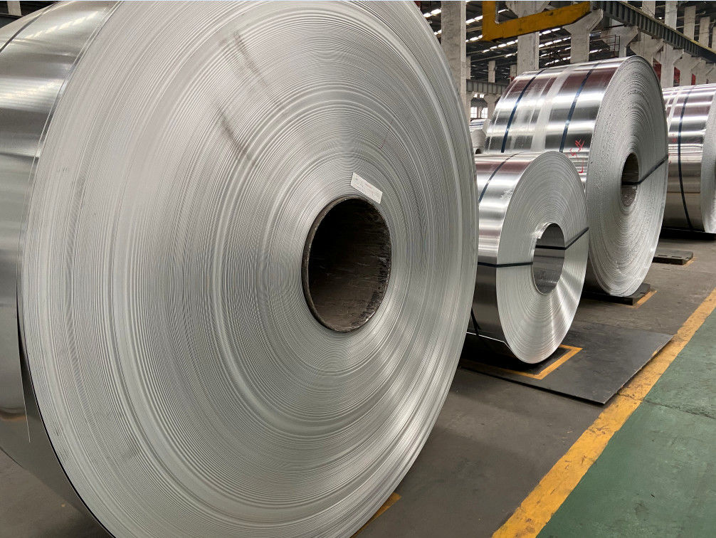 Customized 0.3-6mm thick aluminum coil, serving global high-end kitchenware factories. Over ten years of factory 24-hour guarantee, sturdy sea transportation diverse payment options